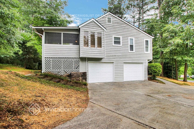 Building Photo - 3918 Ardsley Dr NE