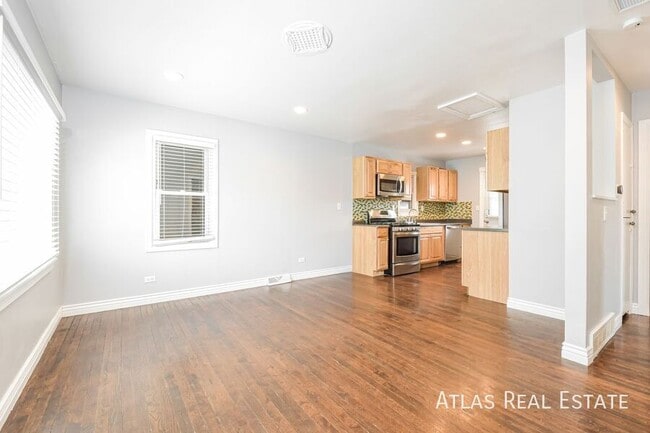 Foto del edificio - 661 Stuart St