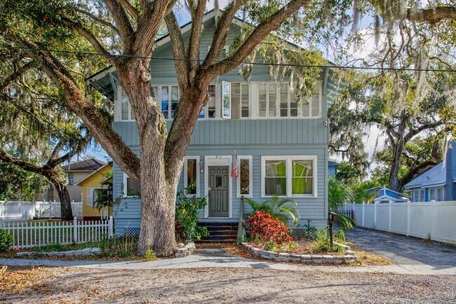 Building Photo - 613 Seaman Pl