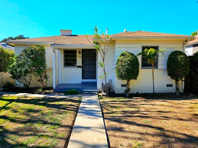 Building Photo - 1749 S Carmelina Ave