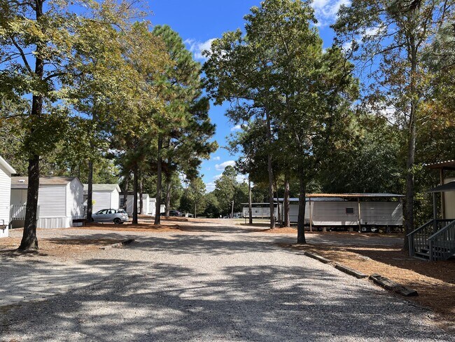 Building Photo - 5027 Rivers Collins Rd