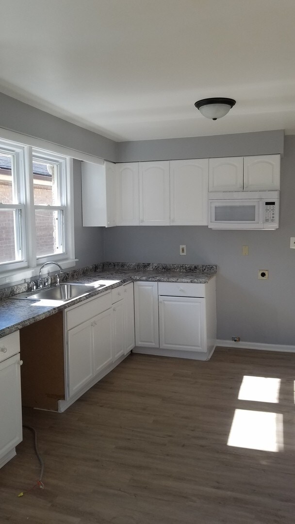 Foto del edificio - 8618 S Jeffery Ave