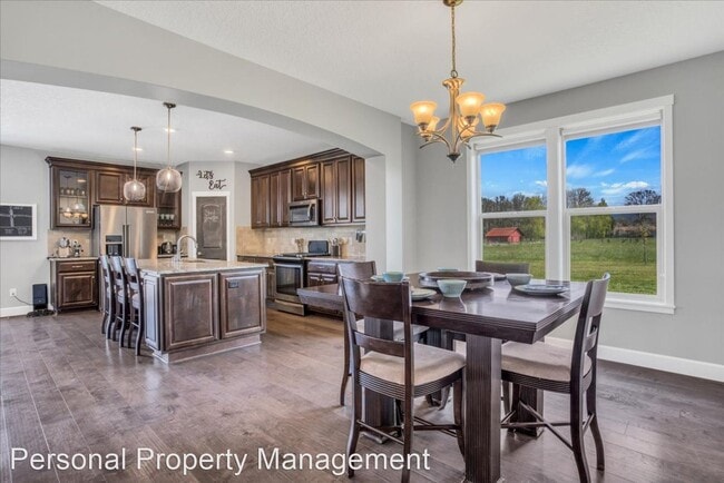 Foto del edificio - 5 br, 3.5 bath House - 20002 NE 83rd Street