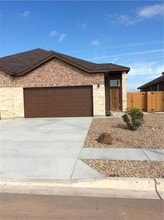 Building Photo - 249 Hidden Springs Dr