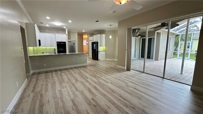 Building Photo - 8850 Creek Run Dr