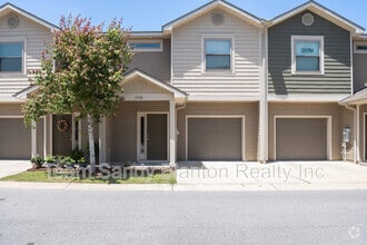 Building Photo - 3508 Mossy Oak Villas Cir