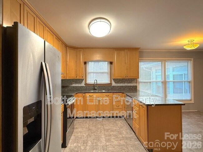 Foto del edificio - 9419 Brenda Ann Rd