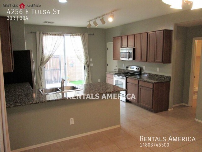 Foto del edificio - 4256 E Tulsa St