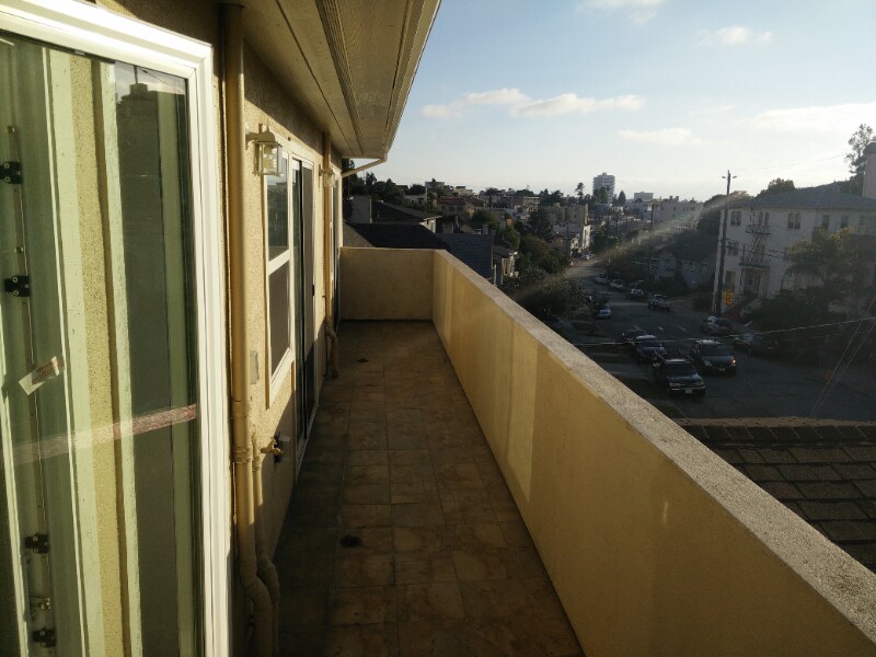 Photo - 600 Wesley Ave (Oakland, CA)