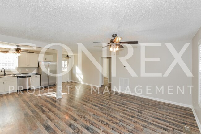 Foto del edificio - Lovely 3 Bedroom Home in Clarksville, TN!