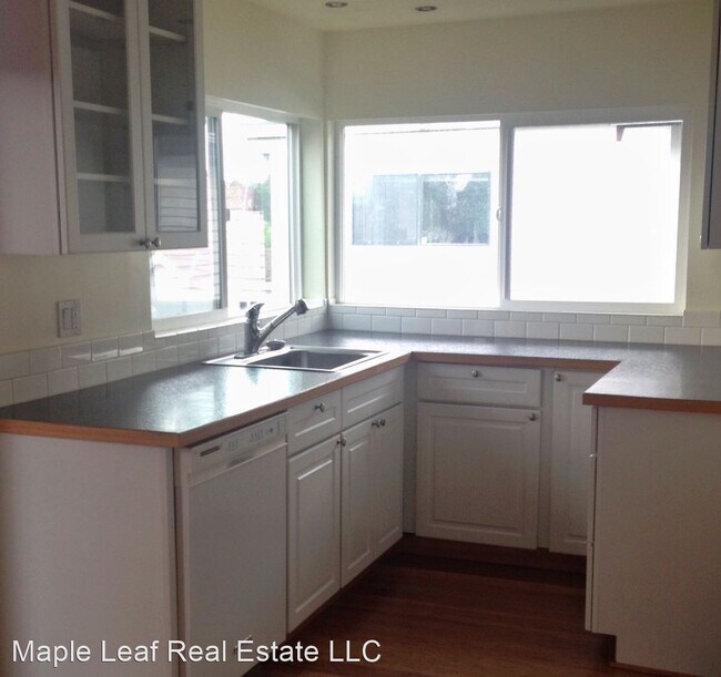 Building Photo - 2 br, 1 bath House - 827 NE 82nd Street