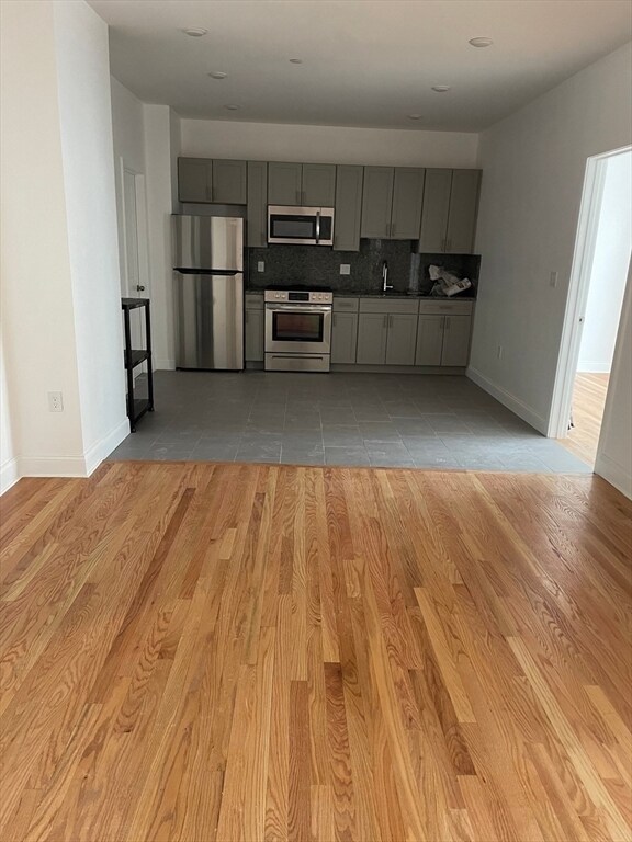 Foto del edificio - 52 Washington Ave