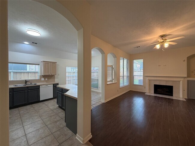 Foto del edificio - 6310 Pago Ln