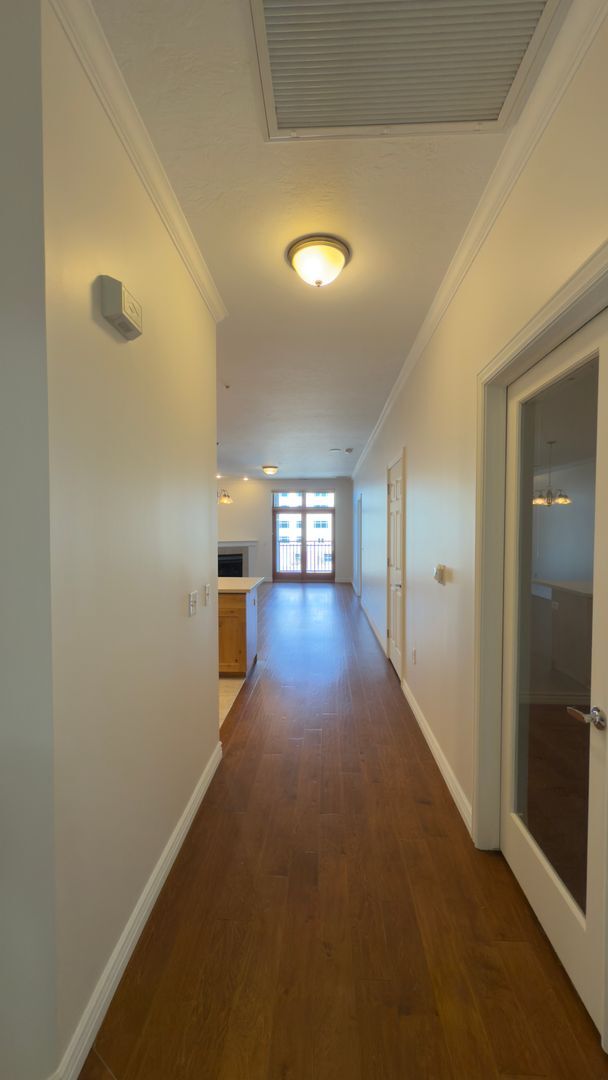 Foto del edificio - Luxury High Rise in Downtown Provo