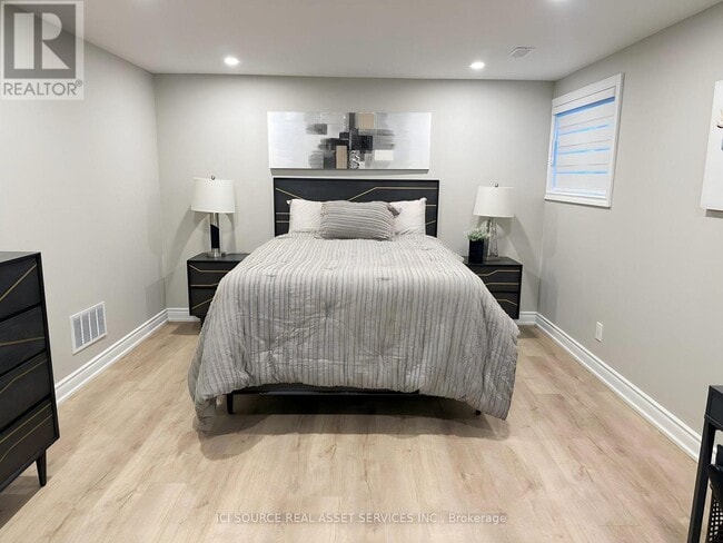 Building Photo - 30 York Dr.