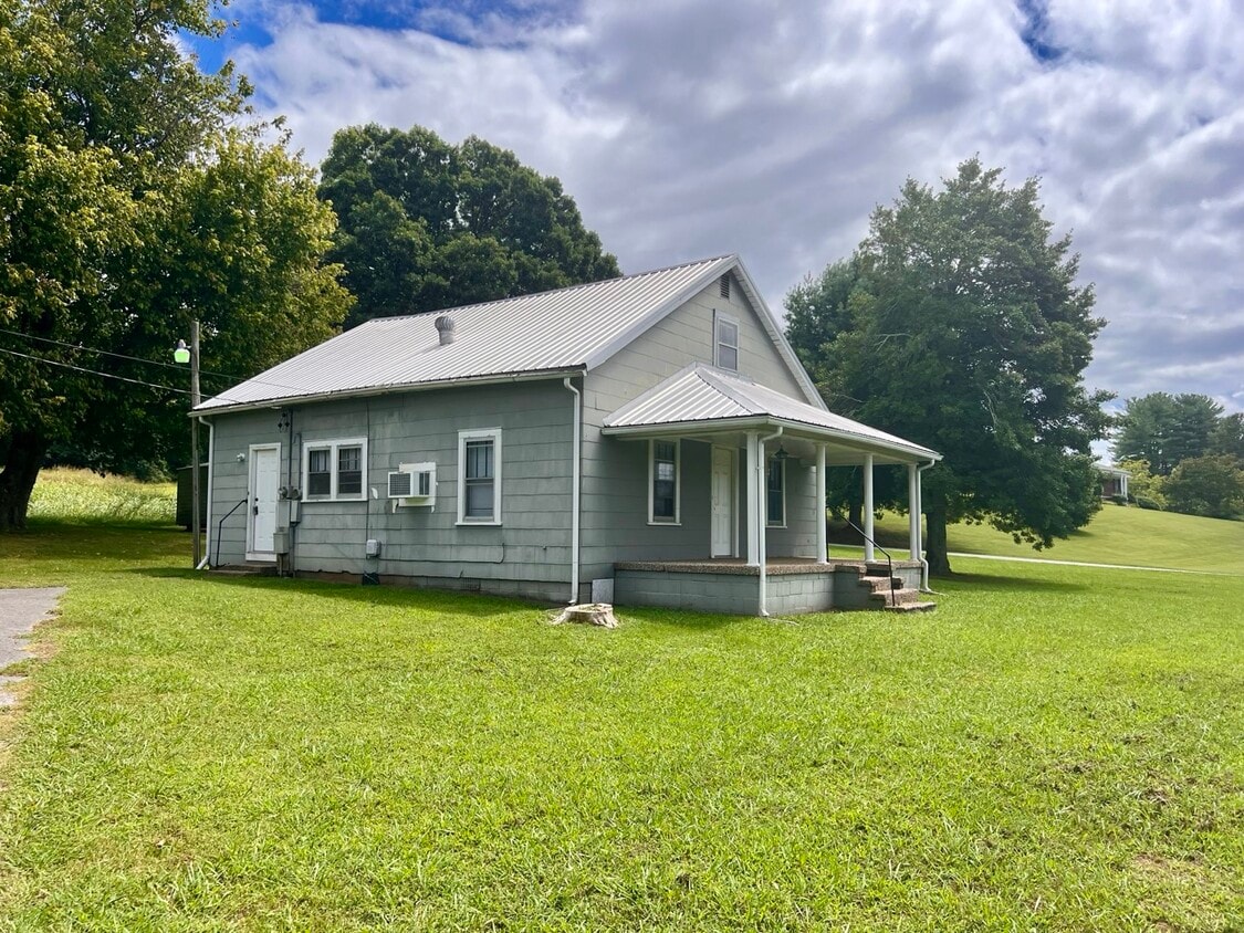 Primary Photo - 8308 Pedigo Rd