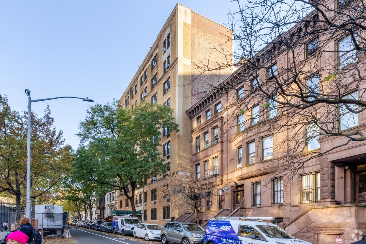 Primary Photo - 160 W 77th St