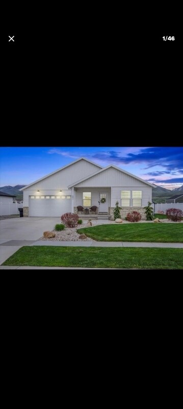 Foto principal - 591 Lakeside Dr