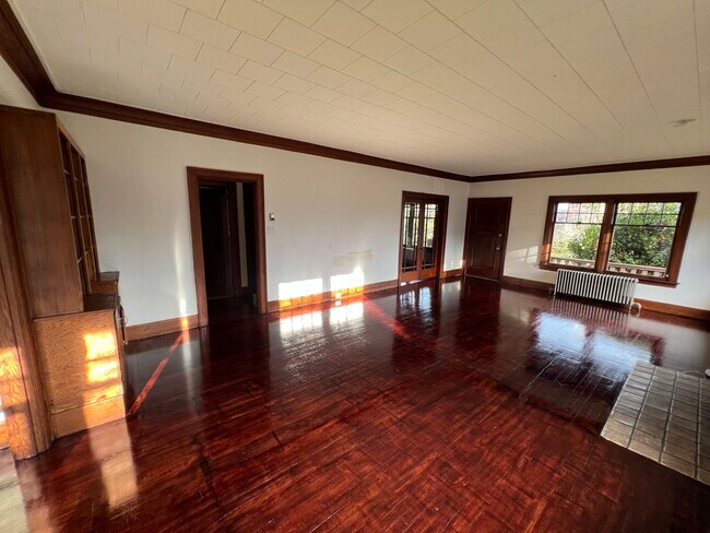 Foto del edificio - 521 32nd Ave S