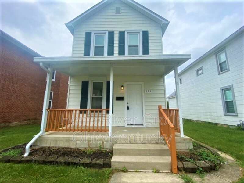Primary Photo - 922 E Pearl St