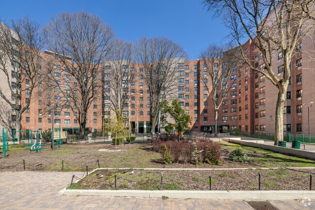 Building Photo - Riverdale Osborne Towers