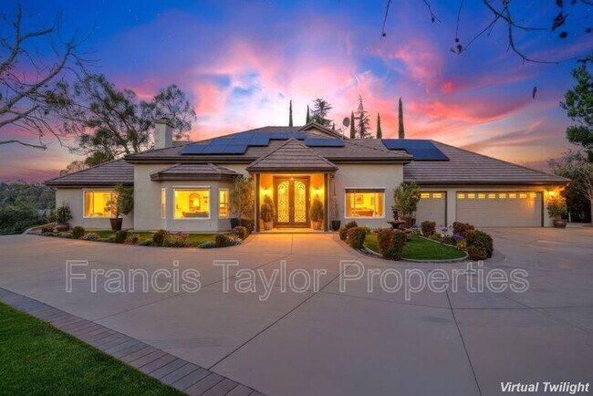 Foto del edificio - 29059 Meadow Glen Way W