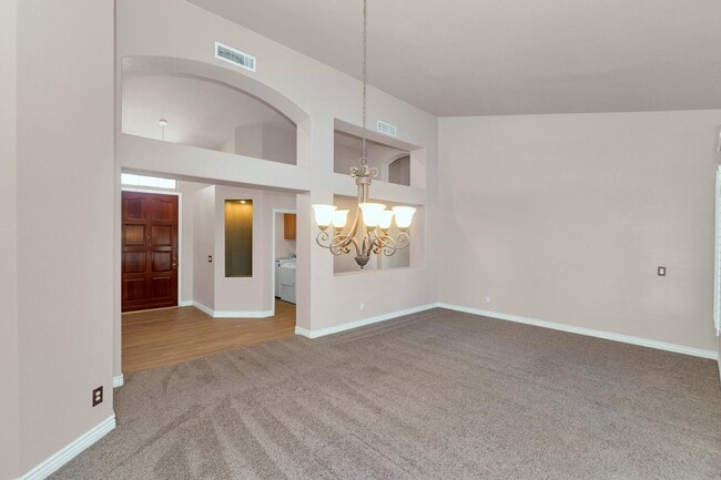 Foto del edificio - 3382 W Harrison St