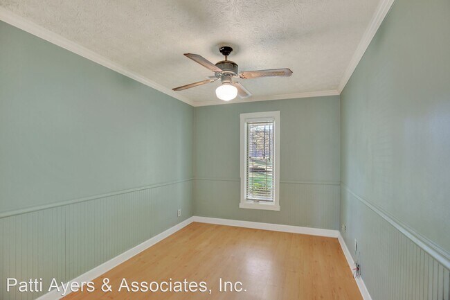 Building Photo - 3 br, 2 bath House - 240 Browns Hill Court