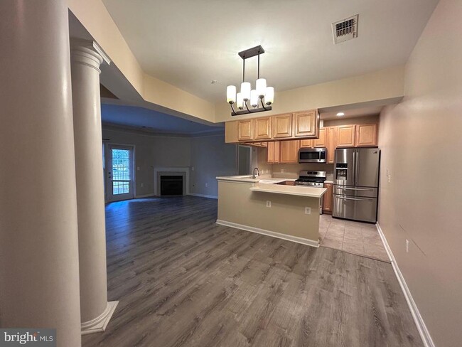 Foto del edificio - 2921 Deer Hollow Way