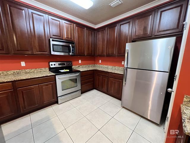Foto del edificio - 501 Cotton Creek Dr