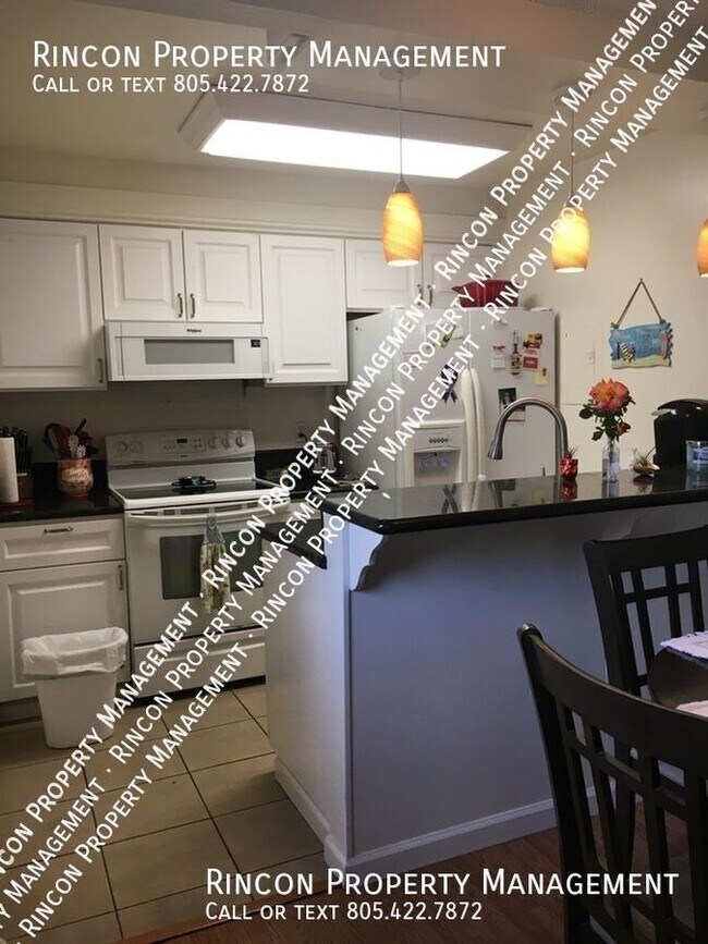 Building Photo - Villa Ventura Condo Single Level Available...