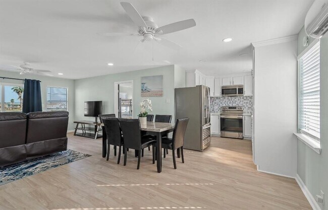 Building Photo - 1019 Treaty Dr