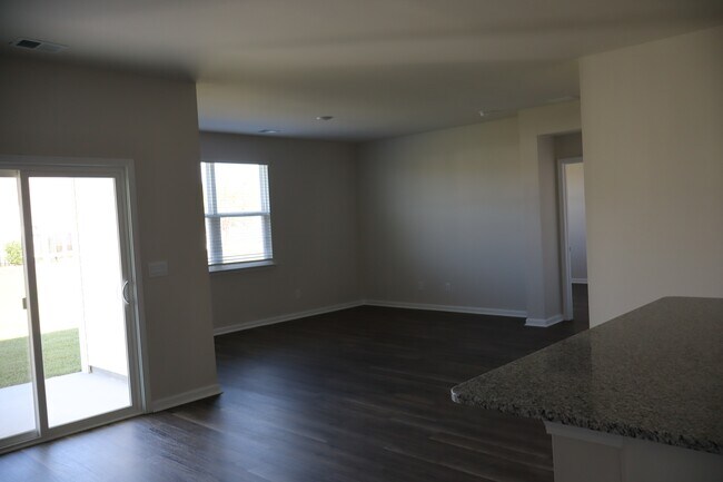 Foto del edificio - 1099 Flintshire Dr