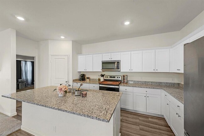 Building Photo - 13502 Harefield Holw Trl