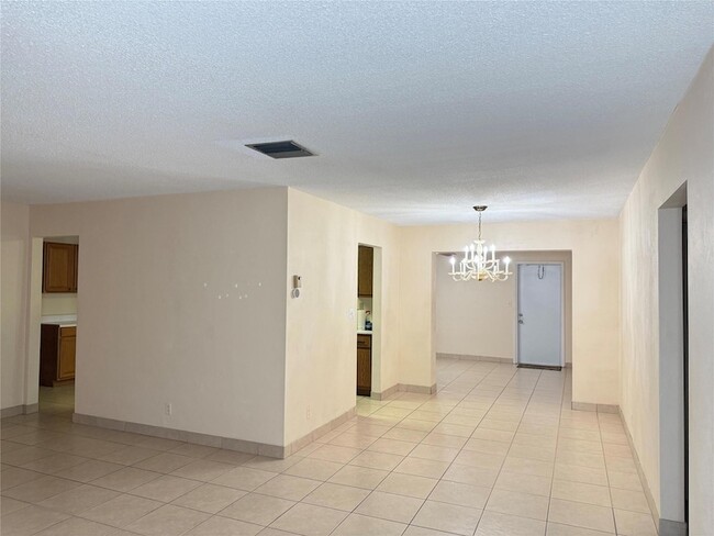 Photo - 7508 NW 67th Ave House