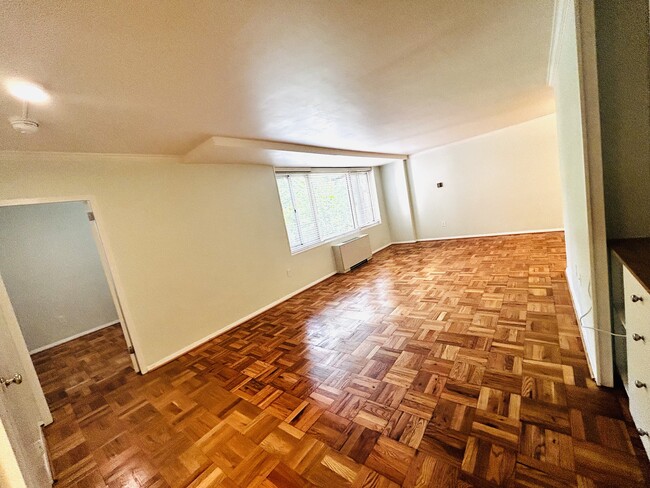 Photo - 4000 Tunlaw Rd NW Apartment