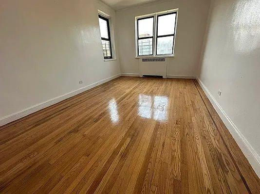 Foto del edificio - 0 bedroom in Bronx NY 10452