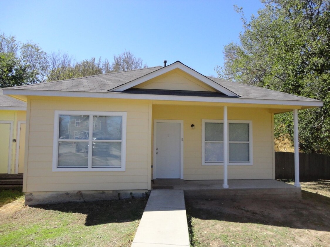 Primary Photo - 6017 Atwood St