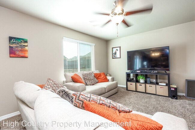 Building Photo - 3 br, 2.5 bath House - 6055 Meadowbank Ln