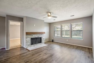 Building Photo - 5211 Roserock Ln