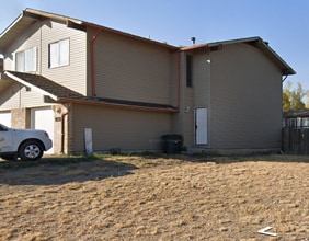 Building Photo - 929 Mountain View Dr