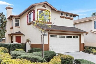 Building Photo - 237 Cedar Glen