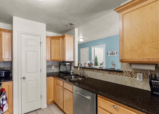 Photo - 10542 Sage Flats Way Townhome