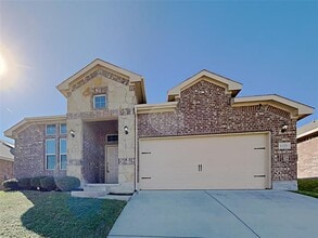 Building Photo - 10129 Blue Bell Dr