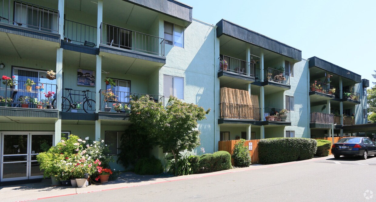 Nueva Vista Apartments Santa Rosa, CA