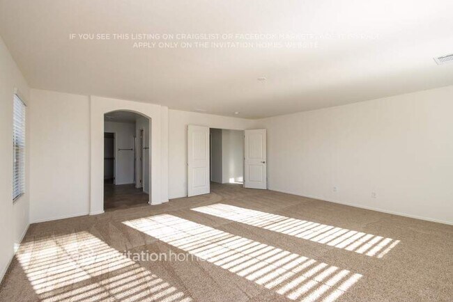 Foto del edificio - 1290 E Palomino Way