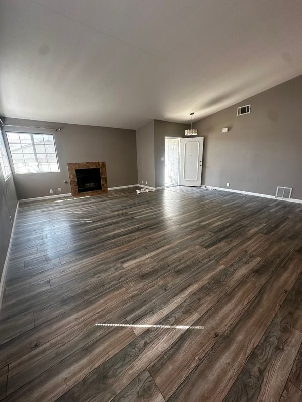 Foto del edificio - 43770 Santa Rosa Cir