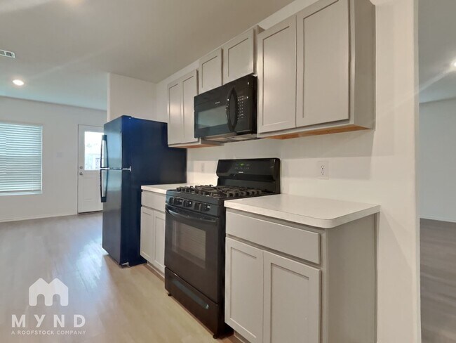 Foto del edificio - 5233 Elrington Vly Ln