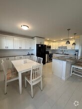 Building Photo - 4057 Wolverton C