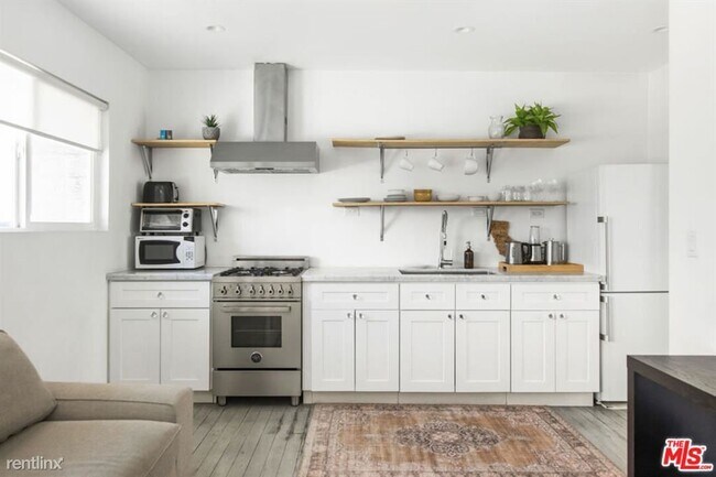 Building Photo - 2 br, 2 bath House - 1417 Echo Park Ave
